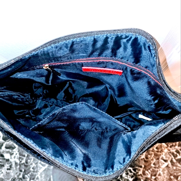 Tommy Hilfiger logo Shoulder bag - Picture 4 of 4
